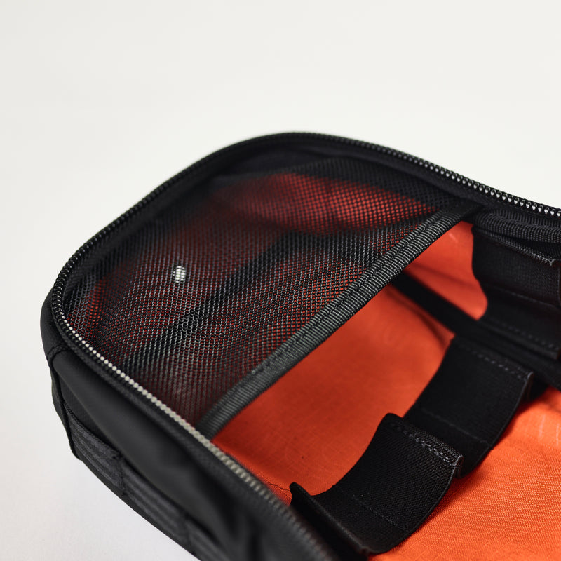 Haize Department Haize project | Accessoires | Care pouch - Trousse de toilette | Haize ...